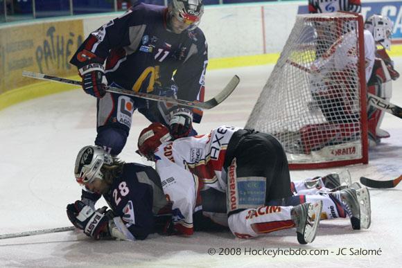 Grenoble  5 - 2 Morzine-Avoriaz