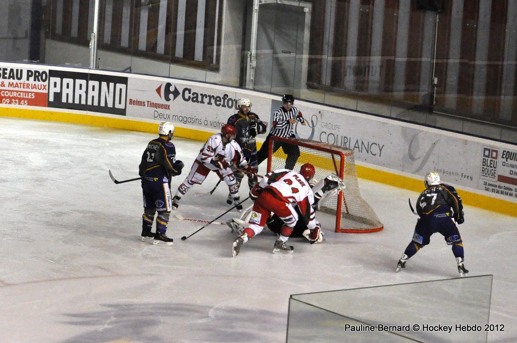 Reims 3 - 1 Courbevoie 