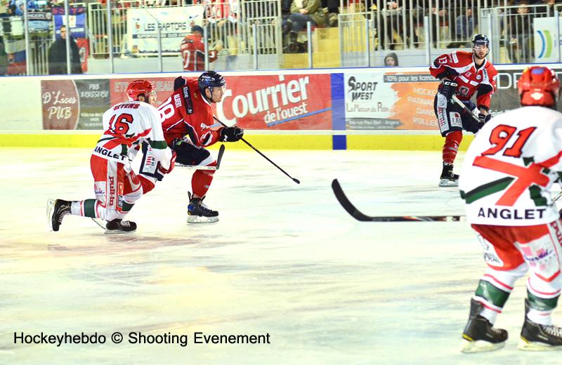 Angers  7 - 1 Anglet