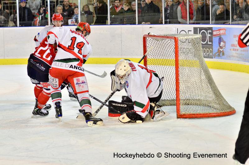 Angers  7 - 1 Anglet