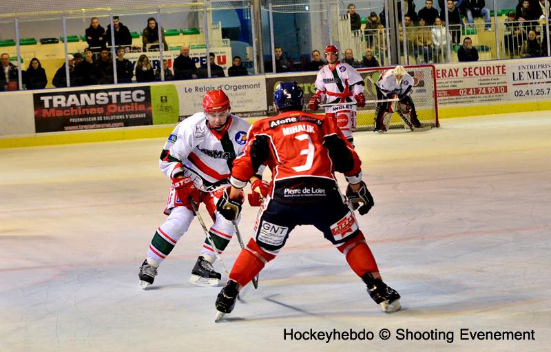 Angers  7 - 1 Anglet