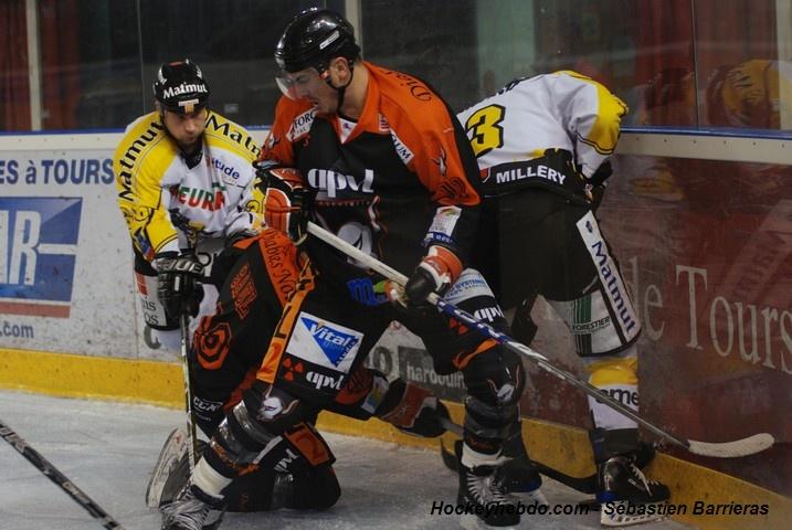 Tours  3 - 4 Rouen