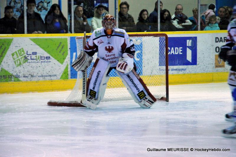 Dijon  2 - 5 Briançon 