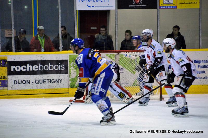 Dijon  2 - 5 Briançon 