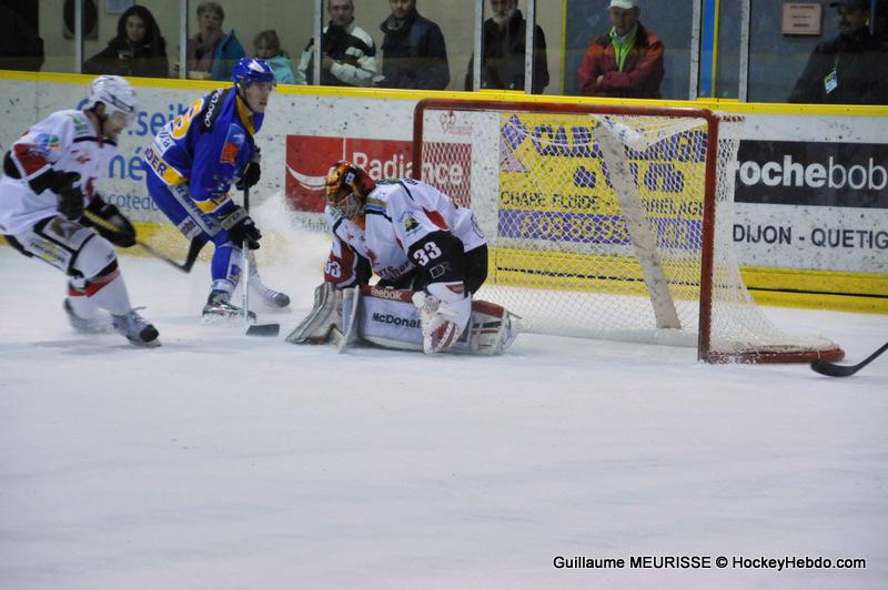 Dijon  2 - 5 Briançon 