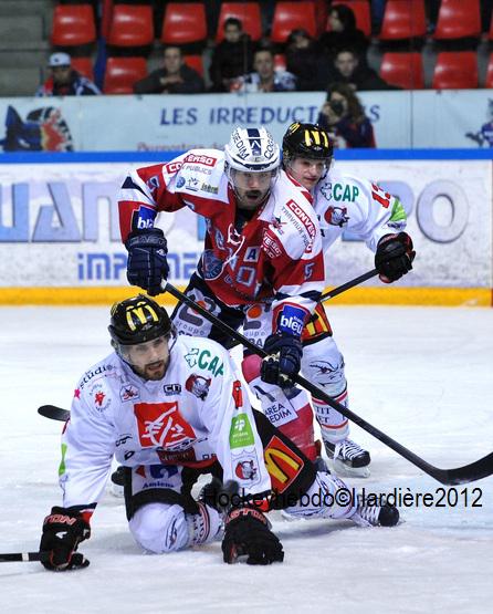 Grenoble  10 - 4 Amiens 