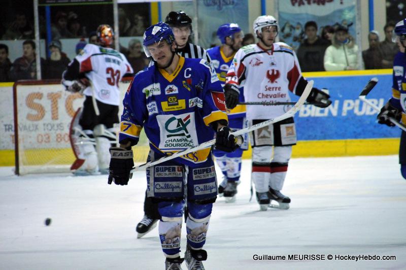 Dijon  2 - 5 Briançon 