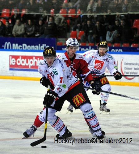 Grenoble  10 - 4 Amiens 