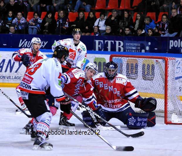 Grenoble  10 - 4 Amiens 