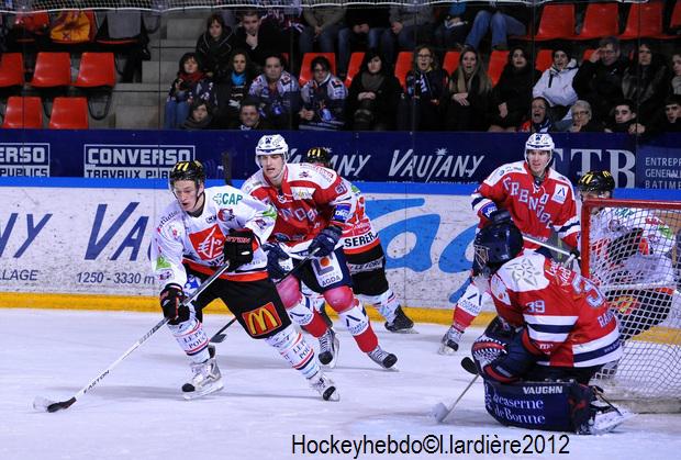 Grenoble  10 - 4 Amiens 