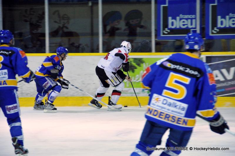 Dijon  2 - 5 Briançon 