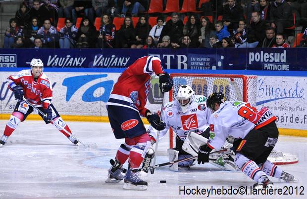 Grenoble  10 - 4 Amiens 