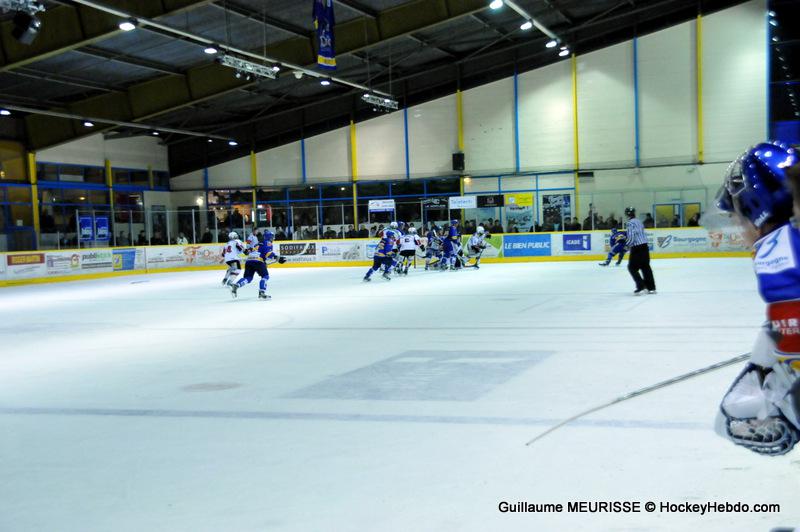 Dijon  2 - 5 Briançon 