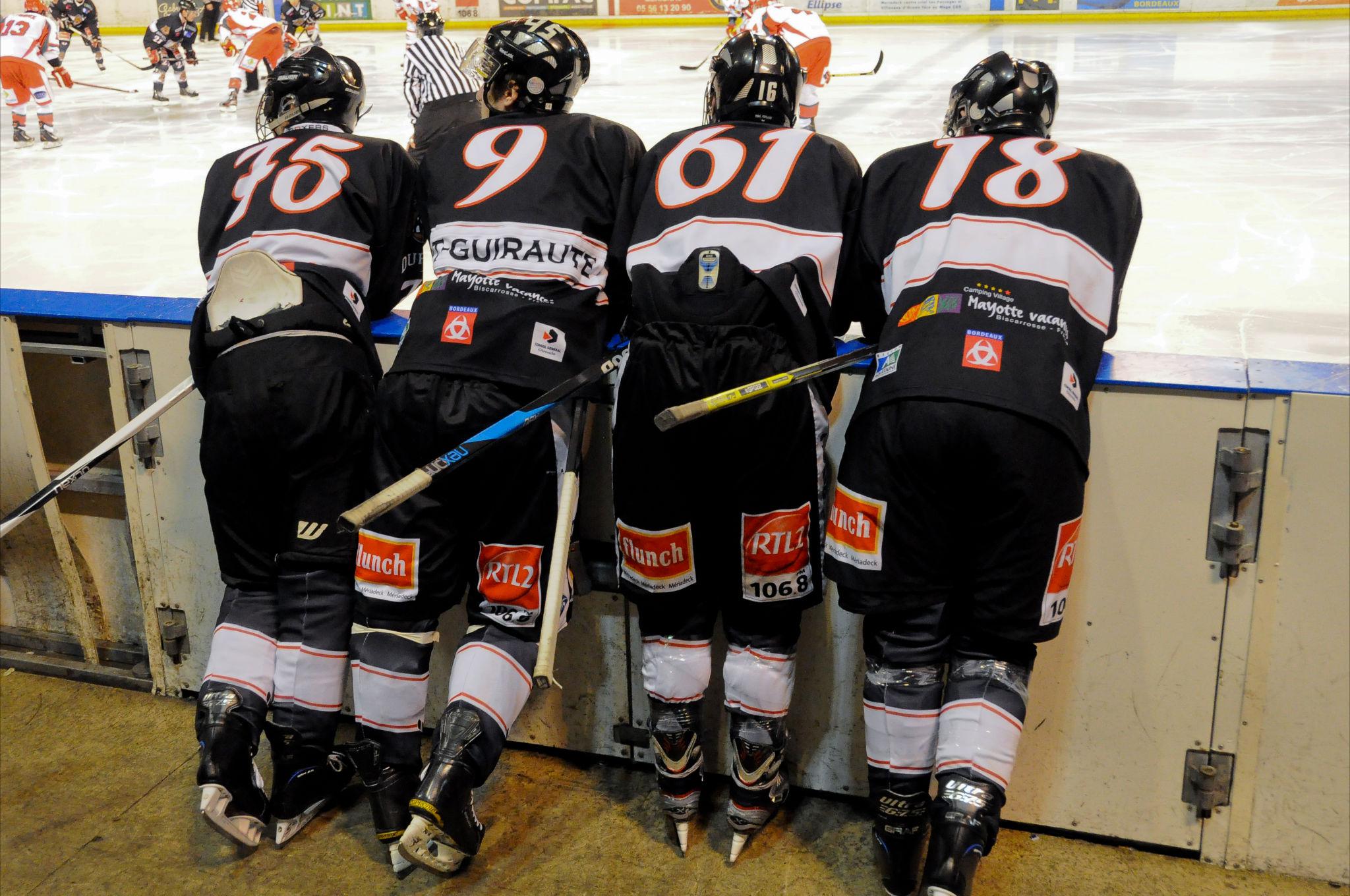 Bordeaux 7 - 3 Courbevoie 