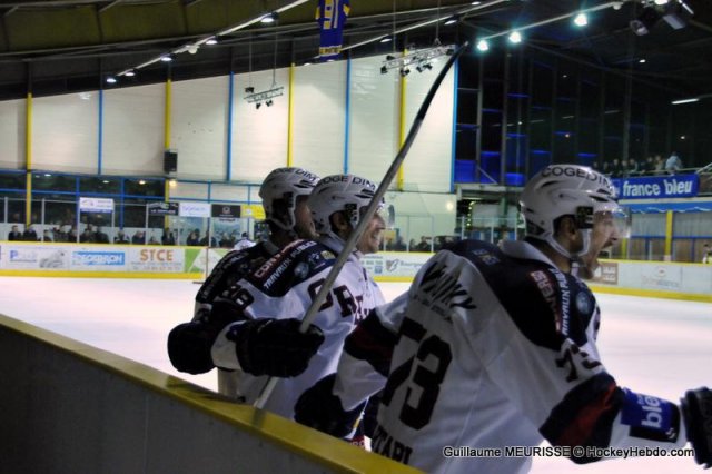 Photo hockey match Dijon  - Grenoble  le 22/12/2012