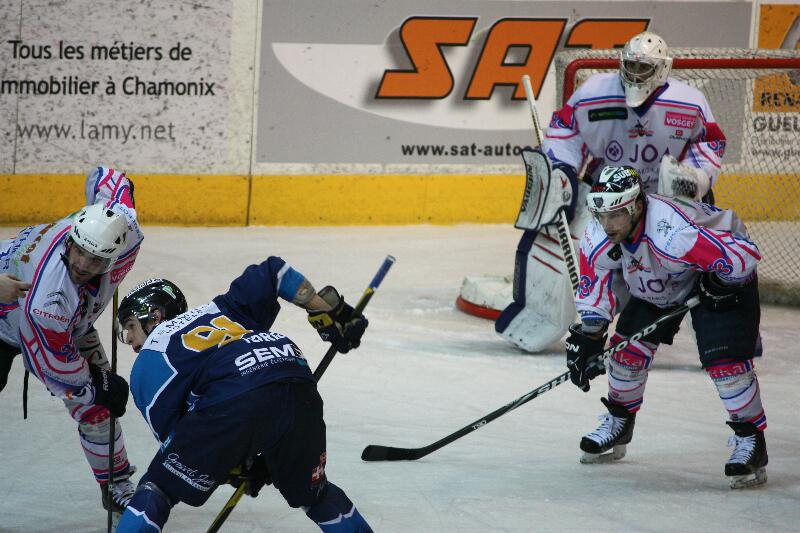 Chamonix  3 - 2 Epinal 