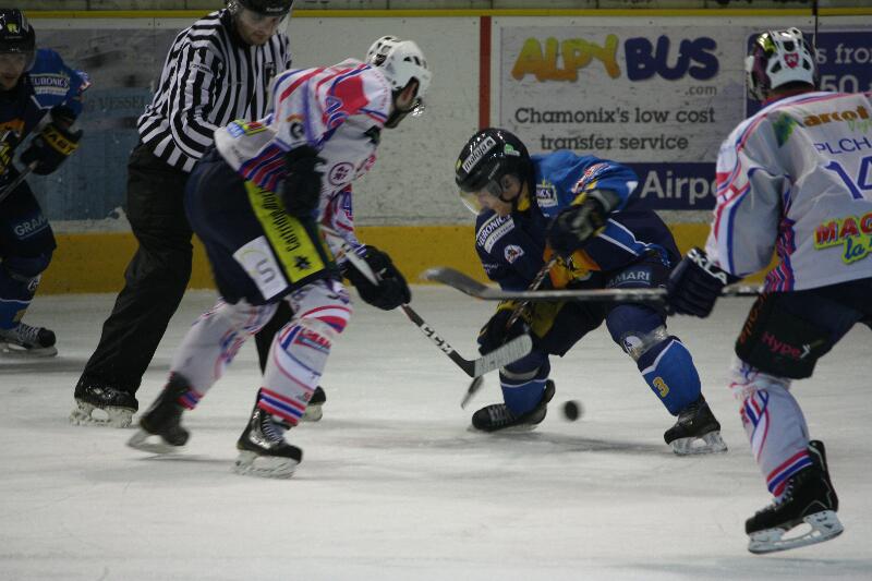 Chamonix  3 - 2 Epinal 