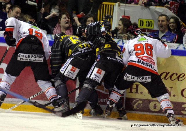 Photo hockey match Rouen - Amiens  le 22/12/2012