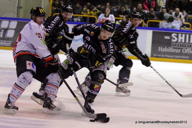 Rouen 7 - 3 Amiens 