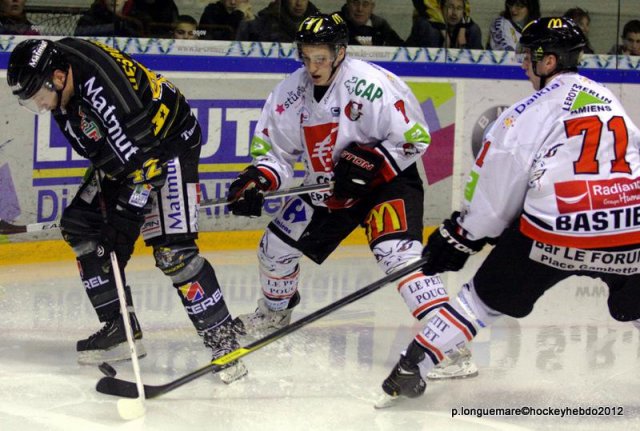 Photo hockey match Rouen - Amiens  le 22/12/2012
