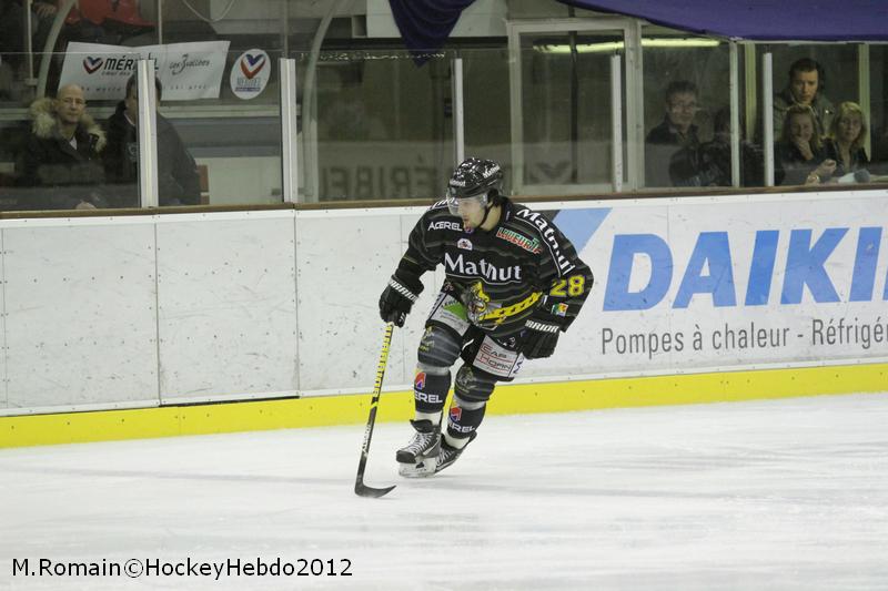 Angers  3 - 4 Rouen