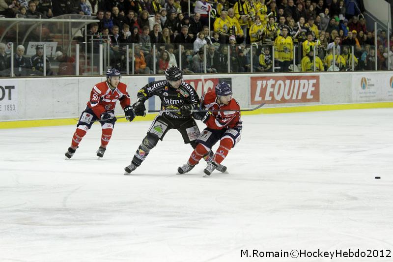 Angers  3 - 4 Rouen