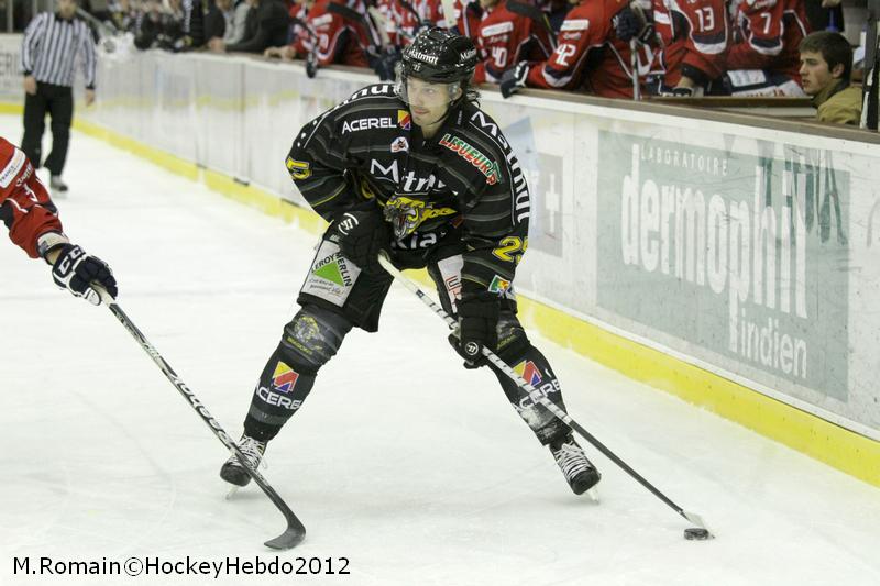 Angers  3 - 4 Rouen