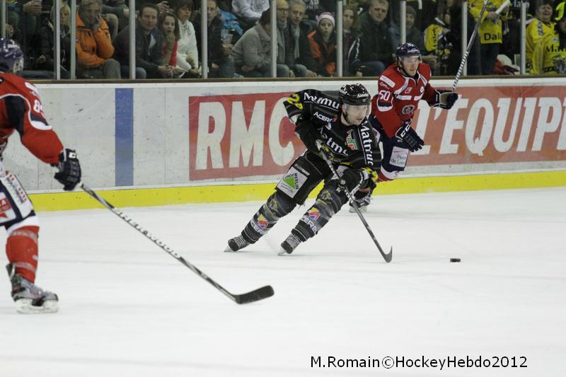 Angers  3 - 4 Rouen