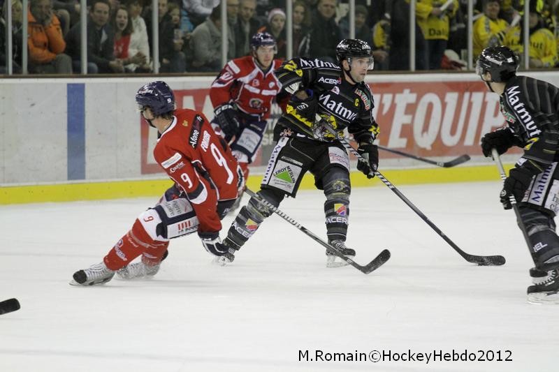 Angers  3 - 4 Rouen