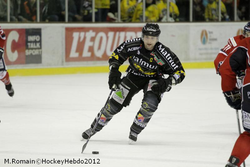 Angers  3 - 4 Rouen