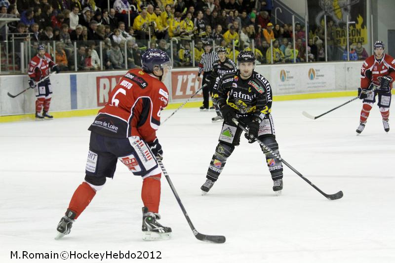 Angers  3 - 4 Rouen