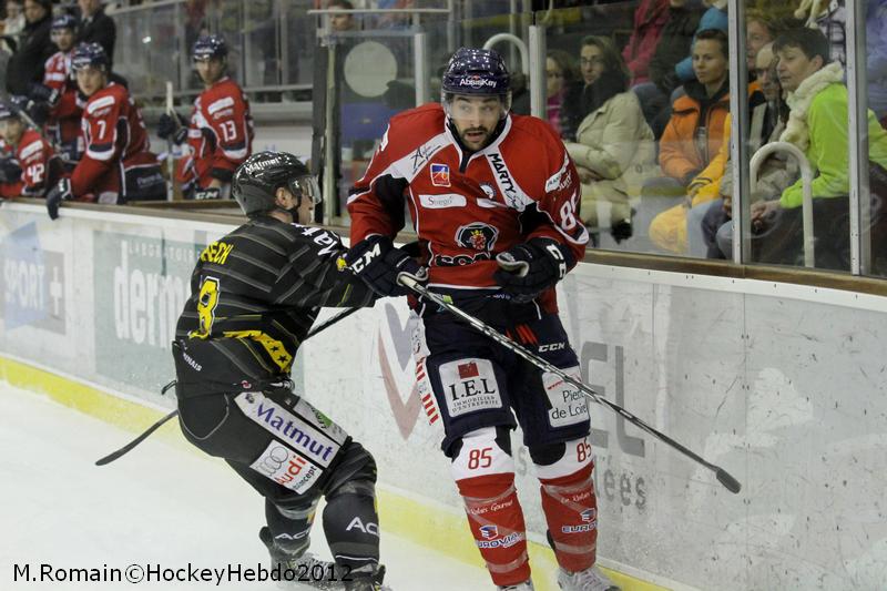 Angers  3 - 4 Rouen