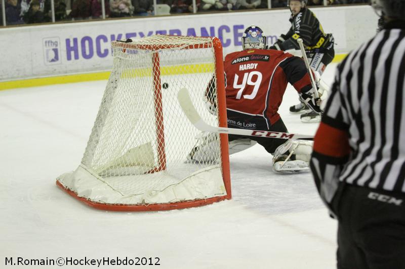 Angers  3 - 4 Rouen