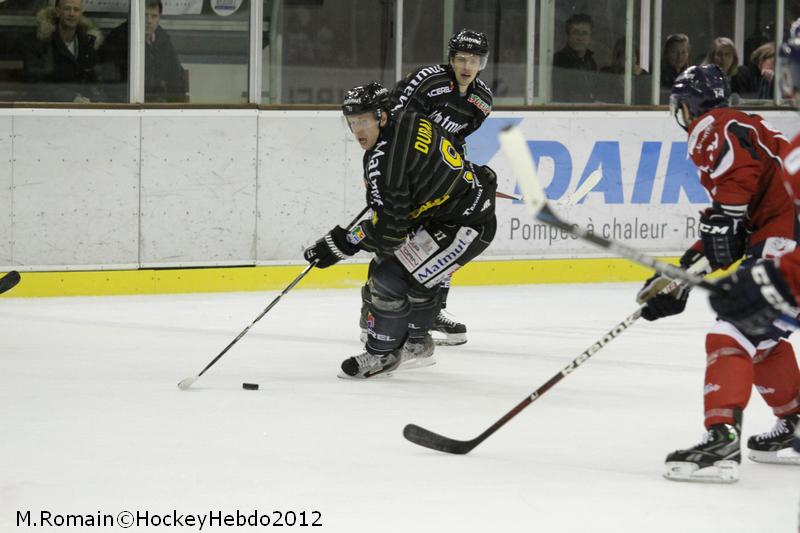 Angers  3 - 4 Rouen