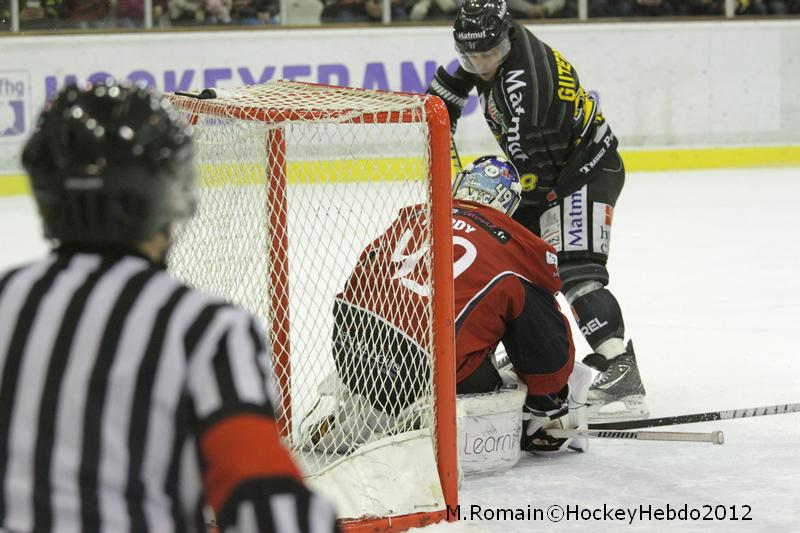 Angers  3 - 4 Rouen