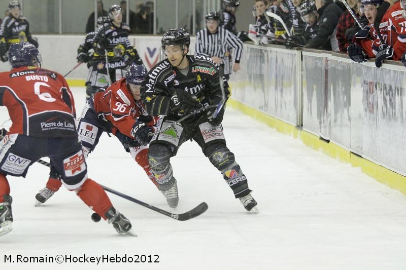 Angers  3 - 4 Rouen