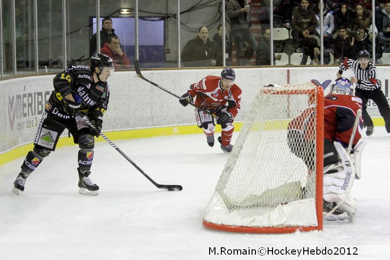 Angers  3 - 4 Rouen