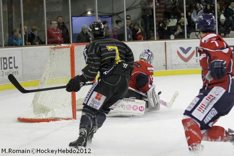 Angers  3 - 4 Rouen