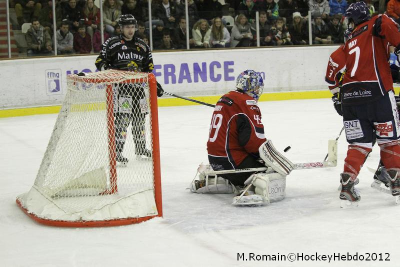 Angers  3 - 4 Rouen