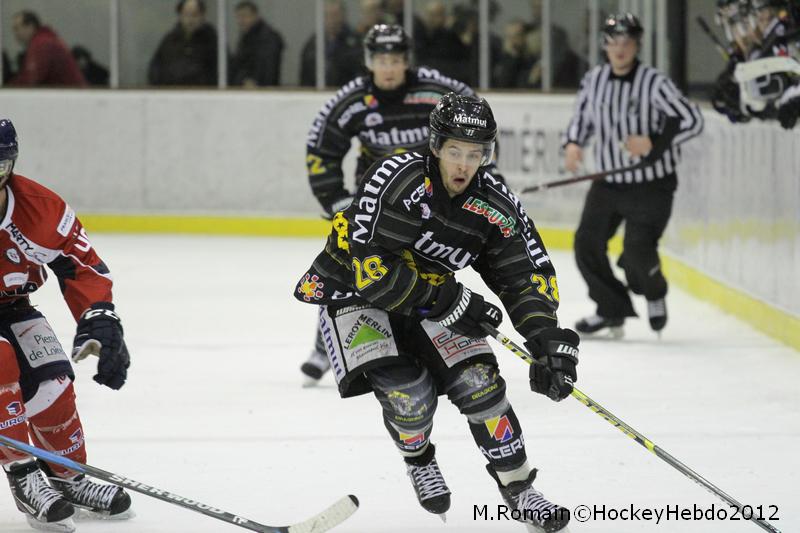Angers  3 - 4 Rouen