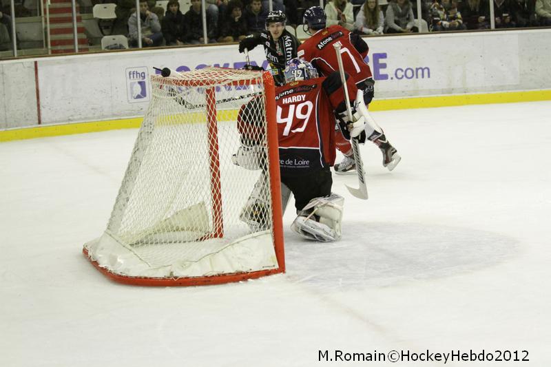 Angers  3 - 4 Rouen
