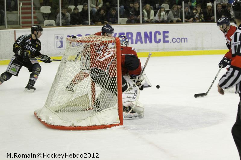 Angers  3 - 4 Rouen