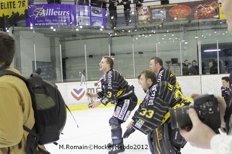 Angers  3 - 4 Rouen