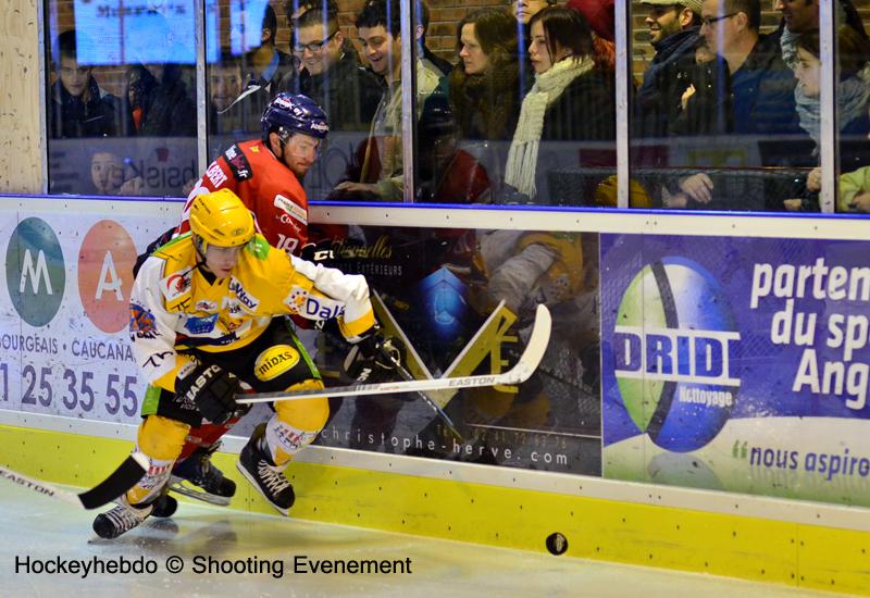 Angers  6 - 4 Strasbourg 