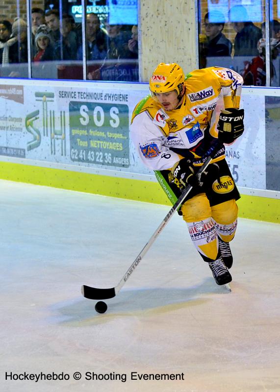 Angers  6 - 4 Strasbourg 