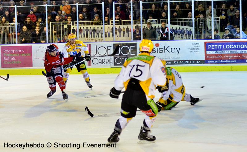 Angers  6 - 4 Strasbourg 
