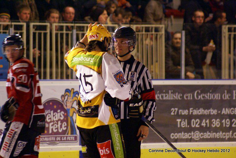 Angers  6 - 4 Strasbourg 