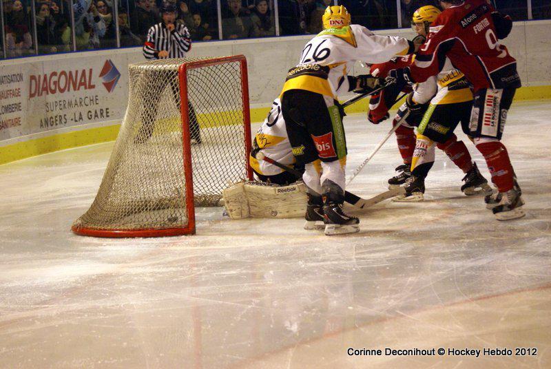 Angers  6 - 4 Strasbourg 