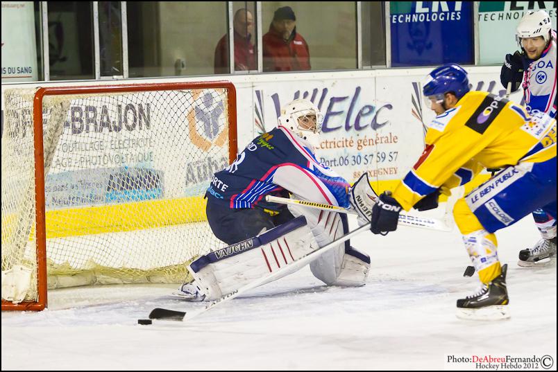 Epinal  3 - 6 Dijon 