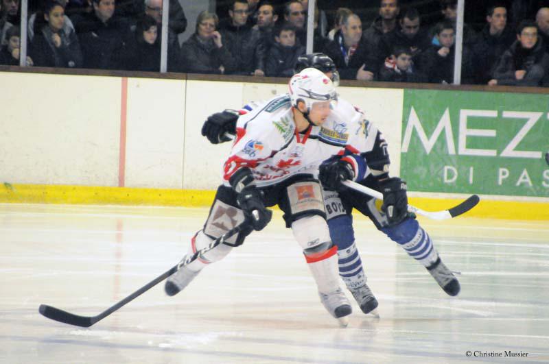 Caen  0 - 7 Briançon 